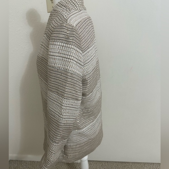Chico’s SEQUINED TEXTURED JACKET Sz 1 (Med) - Picture 5 of 10